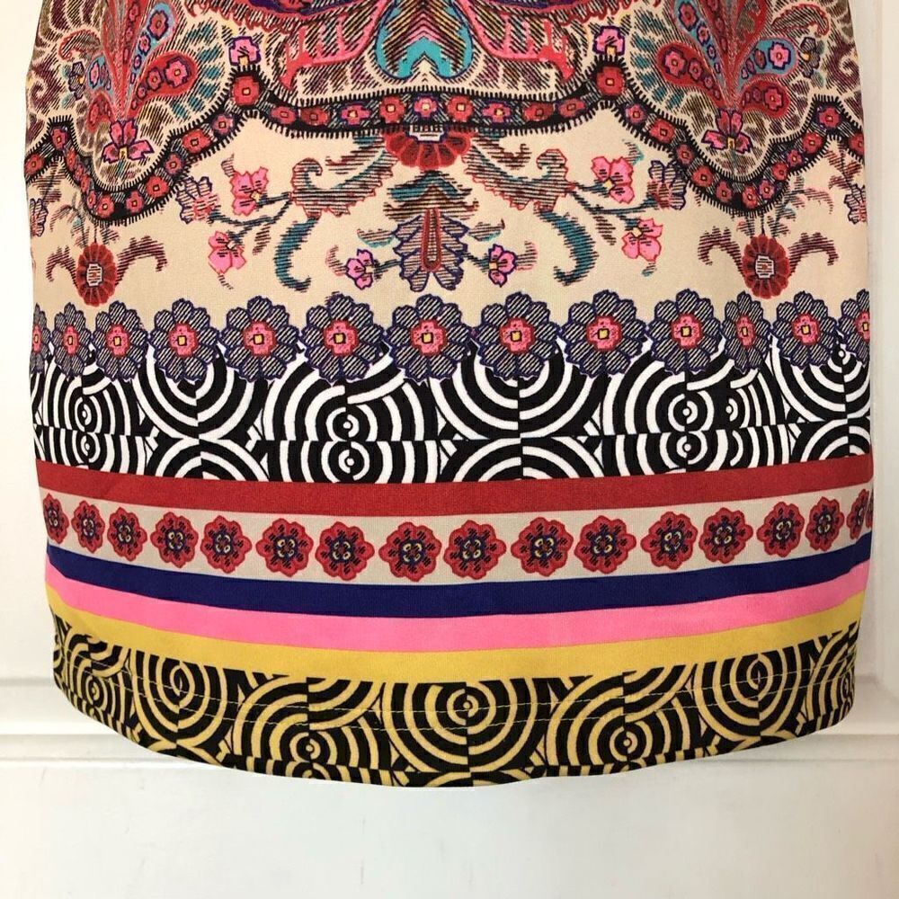 NWOT Bebe Paisley Deja Vu Dress - Picture 2 of 15